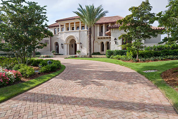 Driveway Borders and Edging Pavers